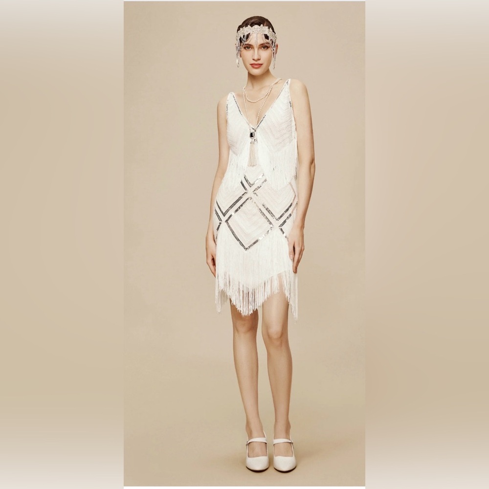 MWT BABEYOND Women's Beaded Sequin V -Neck Mini Slip Dress Size S White - Picture 4 of 5